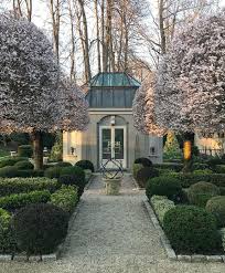 Pin By Amy Carrozza On Gardens And Outdoor Living Parterre Garden Parterre Garden Landscape Design