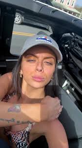 Hannah Killion (@hannahkillion)