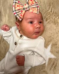 Welcoming our little ✨ miracle baby 🫶🏼 💫 Harland Mae Shepherd 💕 9lb 4oz  21 3/4 inches long September 20, 2023 @1:38am If you didn't know…  SURPRISE!🥰 They aren't kidding when they