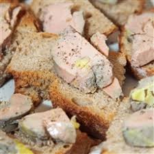 Il est constitué d'un ou plusieurs lobes de foies gras le foie gras : Foie Gras Quel Pain Choisir Tom Press