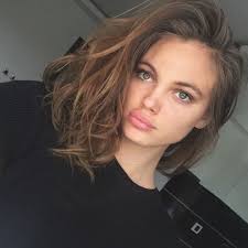 Rose Morrow's Instagram, Twitter & Facebook