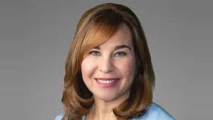 Mary Fortin's Instagram, Twitter & Facebook