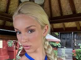 Io e Pietro Costanzia a Madrid, lui faceva il rider e usava la mia carta di  credito. E in Indonesia mi chiese di sposarlo»: la modella spagnola e il  conte dell'agguato con