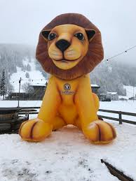 The new silver lion game from lightning box games has been given an exclusive launch on leovegas. Leo Vegas Giant Lion In Snowy Austria