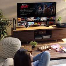 9 Simple Things That Would Make Netflix Way Way Better Netflix Netflix Streaming Netflix And Chill