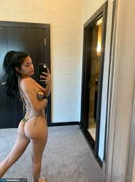 Scarlet Rose's wildest positions- unfiltered on OnlyFans