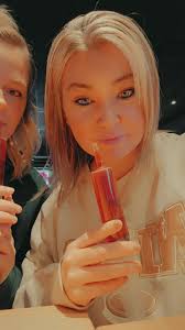 Amanda Ramey (@amandaramey6)