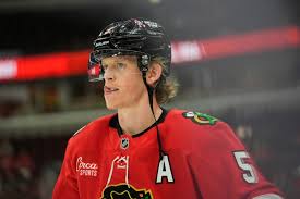 Blackhawks reportedly trade Connor Murphy to Oilers, ending his nine-year Chicago run before deadline