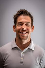 Gallery 3 — Common Thread