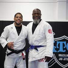 While rice seemed to be a stepping stone on the path to fulfilling his pigskin dreams, an experience in his freshman year changed the course of baucham's life. Voddie Baucham Ministries Played Hooky From Shepconf Today Sort Of Awesome Time At Atosjiujitsuhq Private Lesson With Galvaobjj I Think My Head May Explode Facebook