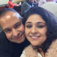 CeCe Winans updated her cover photo.