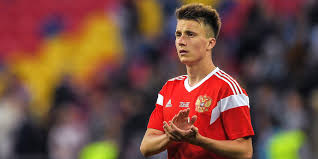 Этот канал о жизни со смыслом. Golovin Vyletel Iz Moskvy Na Podpisanie Kontrakta S Novym Klubom