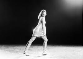 Η ζωή λάσκαρη το 1968 έφερε στον κόσμο το πρώτο της παιδί με τον γάμο της με τον πέτρο κουτουμάνο. Zwh Laskarh An Se Pianei 8lipsh Me Ta Ghrateia Moy To Problhma To Exeis Esy Kai Oxi Egw Ekane Rekor Prwtagwnistikwn Rolwn Kai Emeine Pisth Ston Fino Mexri To Telos Value