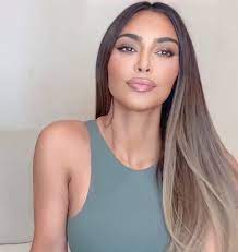 She knows exactly what she is doing when she decides to go with the chocolate brown hair color. Kim Kardashian Brown Hair Balayage Kardashian Hair Color Kim Hair