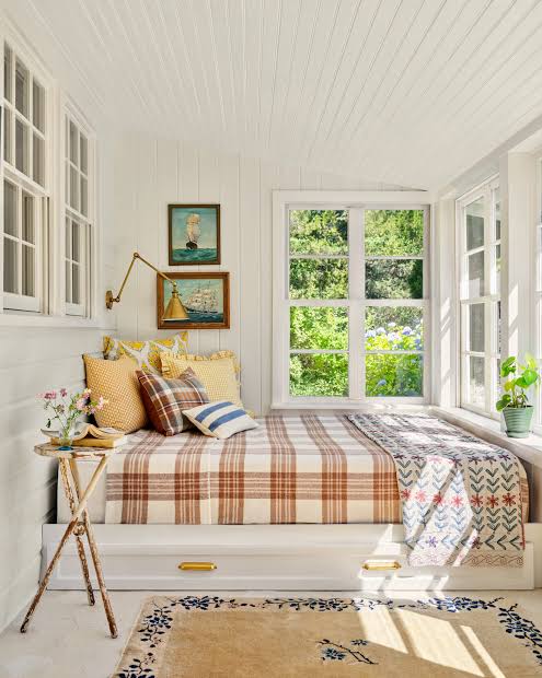 42 Guest Bedroom Ideas for a Cozy, Inviting Retreat