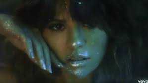 Bahkan, menurut wanita yang memiliki peran penting atas berakhirnya hubungan justin dan selena ini, hubungan mereka hanya public arrangement. Rilis Album Baru Selena Gomez Persembahkan Video Untuk Title Track Nya Rare Creative Disc