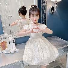 Perlu anda ketahui bahwa baju pesta anak perempuan princess ini menarik untuk untuk digunakan, serta banyak pilihan model yang membuat busana ini semakin populer dan selalu menarik perhatian, tidak hanya itu, anda juga dapat membuatnya sendiri di rumah anda agar anda tidak mengeluarkan. Harga Baju Princess Anak Terbaik Pakaian Anak Perempuan Fashion Bayi Anak Agustus 2021 Shopee Indonesia