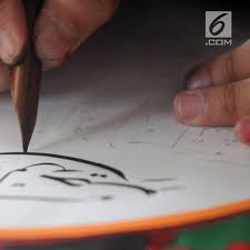 Kaligrafi arab hiasan mushaf cara mudah membuat hiasan mushaf. 8 Cara Membuat Kaligrafi Dengan Pensil 2b Yang Mudah Dilakukan Hot Liputan6 Com