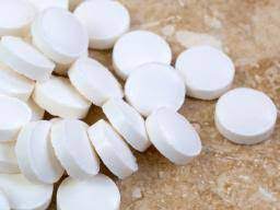 Proper sleep hygiene is a huge part. Melatonin Overdose When To See Doctor Symptoms And Dosage