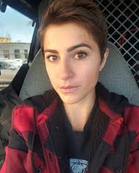 Clair Marie (@theBASEgirl)