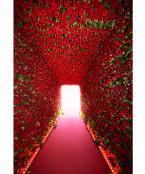 Check spelling or type a new query. Jeff Leatham Is A Floral Designer To The Stars Dujour