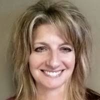 Lisa Chiodini's Instagram, Twitter & Facebook