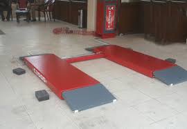 Hayirli Olsun Simetri Rot Balans Karabuk Safranbolu C3500 Elektro Hidrolik Makasli Lift Max 1mt 3 5 Ton Ce Belgeli Kibarogl Subaru Audi Pekin
