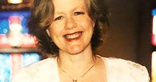 Cynthia Goodrich's Instagram, Twitter & Facebook