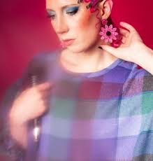 Boucle d'oreille marguerite rose paillette original acrylique fleur