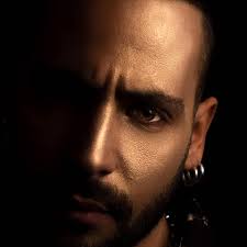 Hi everyone, Hope you're all good guys! I'm looking for some models  available this week for a TFP shoots, in order to improve my portfolio. It  will be in my home studio