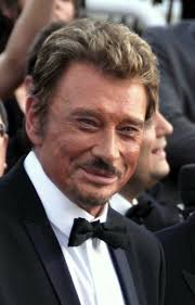 Tu seras un homme alors il te faudra te souvenir jeune homme de respecter les hommes d'être digne de vivre et de mourir digne de mourir jeune homme. Johnny Hallyday Wikipedia