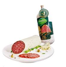 May our meals be filled with good taste passed down from generation to generation! Promovare A Produselor TradiÈ›ionale È™i Artizanale RomaneÈ™ti Salam De Sibiu De La Agricola Bacau IndicaÈ›ie GeograficÄƒ ProtejatÄƒ