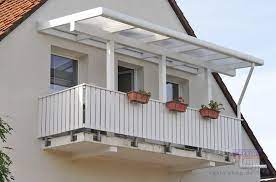 Balkone führen nur zu oft ein trauriges dasein: Wie Den Balkon Uberdachen Das Rexin Magazin