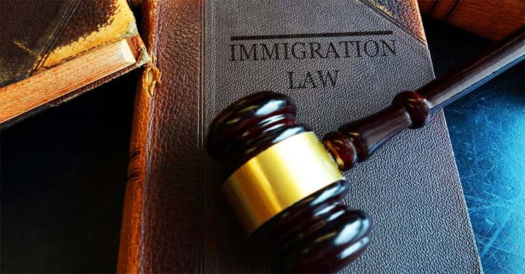 Hiring an Immigration Attorney? Here's Your Checklist
