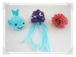 Cute Pom Pom Sea Creatures Tutorial Art Of Crafts Sea Creatures Crafts Arts And Crafts For Kids Pom Pom Crafts