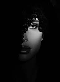 This Sight Is All About Black And White Photography And How To Make It Colorful Instead Of Boring Low Key Portraits Shadow Portraits Black And White Portraits
