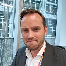 Ross Graves (@graves_ross)