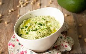 I had never thought of putting avocado in hummus. Hummus Di Avocado Bimby Ricette Bimby