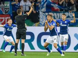 Almanya birinci futbol ligi'nde (bundesliga) mücadele eden schalke 04, werder bremen'de forma. Dfb Pokal Halbfinale Schalkes Franco Di Santo Schimpft Nach Dem Aus Gegen Frankfurt Handspiel Unmoglich Kicker