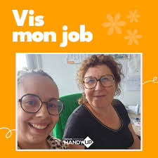 Vis mon job le retour d'expérience de Vanessa ✨] Le 3 juin, Vanessa chargée  de recrutement, est partie découvrir le métier de chargée d'insertion à  l'esat de Vesoul auprès de Frédérique. Ensemble,