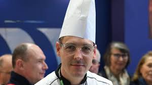 Une école du goût » : le chef sarthois a proposé ses burgers au Salon de  l'agriculture