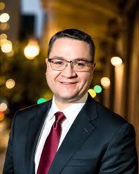 Kendall Crane's Instagram, Twitter & Facebook