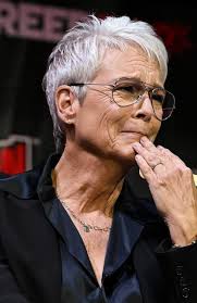 Jamie Lee Curtis overwhelmed with grief makes the heart-wrenching  announcement: "He passed away today... he was a beautiful soul...
