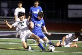 Boys soccer: Murphy's 2 goals, 2 assists in second half help Geneva advance  to sectional finals