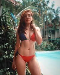 According to our records, she has no children. Ina Feleo Celebsph