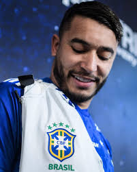 🇧🇷Nosso lateral direito William se apresentou hoje à Seleção Brasileira!  Desejamos muito sucesso nos jogos das eliminatórias da Copa. Boa sorte, meu  camisa 1️⃣2️⃣! 📸 @ggaleixo