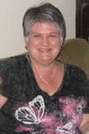 Donna Senter's Instagram, Twitter & Facebook