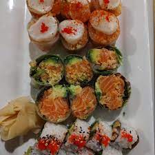 THE BEST 10 Sushi Bars near 4950 Chem. Queen Mary, Montreal, QC - Last  Updated June 2023 - Yelp