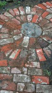Recycled Garden Paths In 2020 Brick Garden Recycled Garden Old Bricks