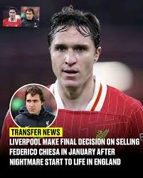 Damien Cook has made a shock positional switch for the St George Illawarra  Dragons' clash with the Rabbitohs 🚨 And a flyer has been dropped in a  bench reshuffle... LATE MAIL RD